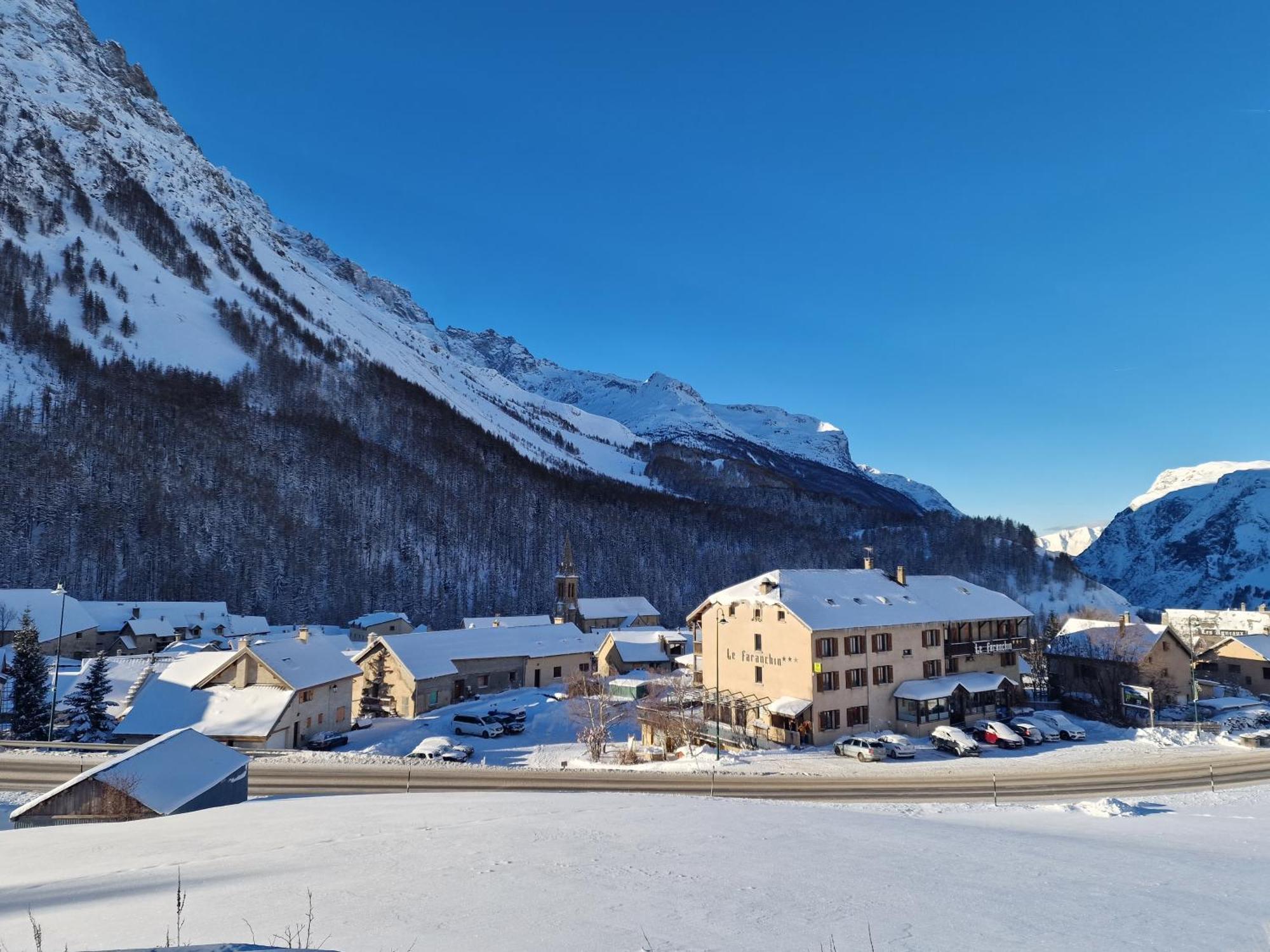 Hotel Le Faranchin Villar-dʼArène Kültér fotó
